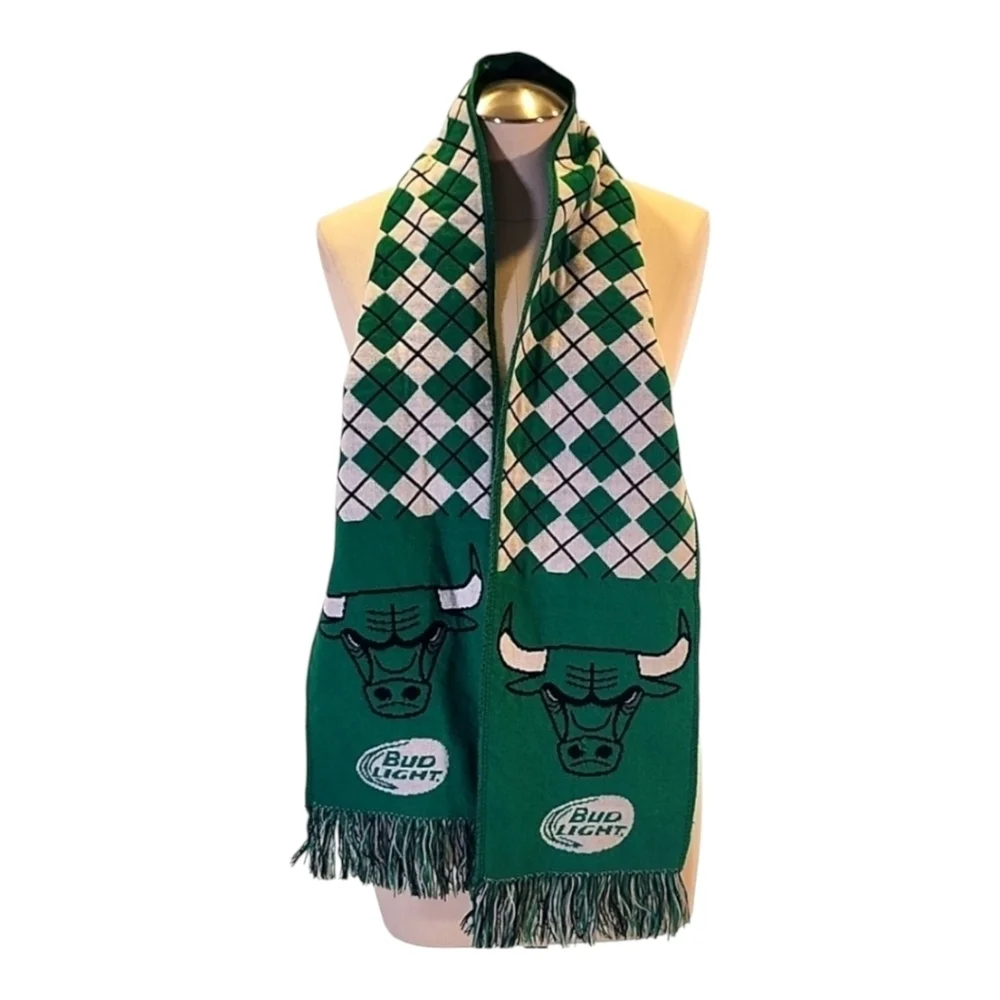 🧣 Chicago Bulls x Bud Light Green Checkered Fringe Scarf – Limited Edition NBA
